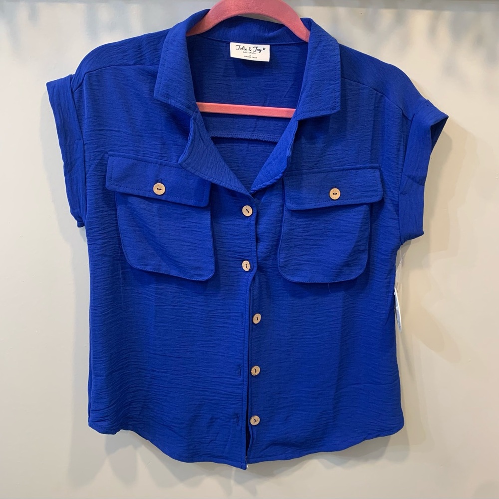 Jolie & Joy Rolled Sleeve Button Down Short Sleeve Shirt Blouse Blue Sz S NWT
